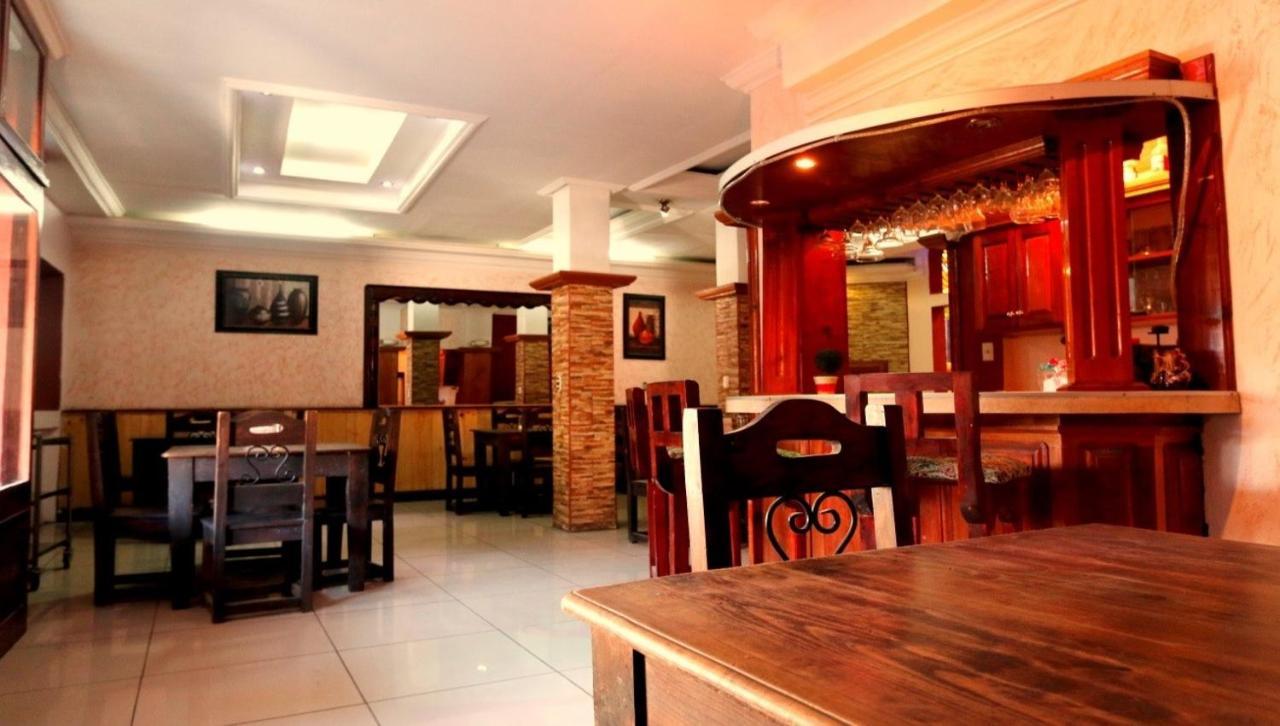 Hotel Y Restaurante Villa Nebaj Luaran gambar