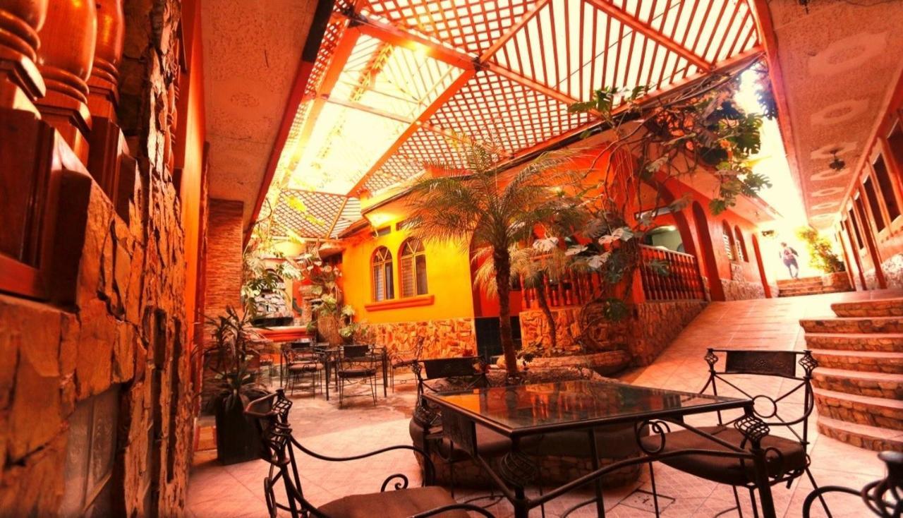 Hotel Y Restaurante Villa Nebaj Luaran gambar